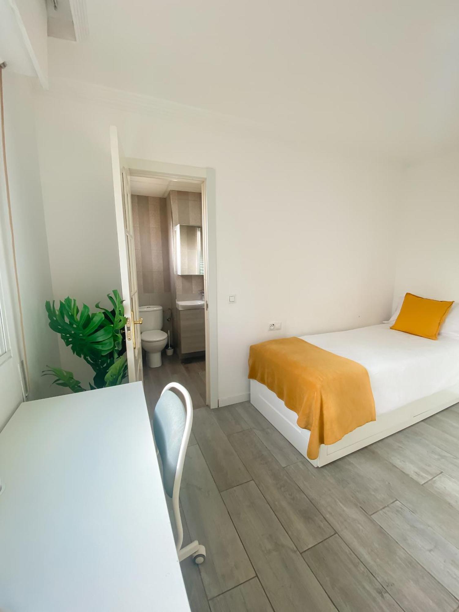 3 Rooms Y 3 Baths Y Aparcamiento Catedral Málaga Exterior foto