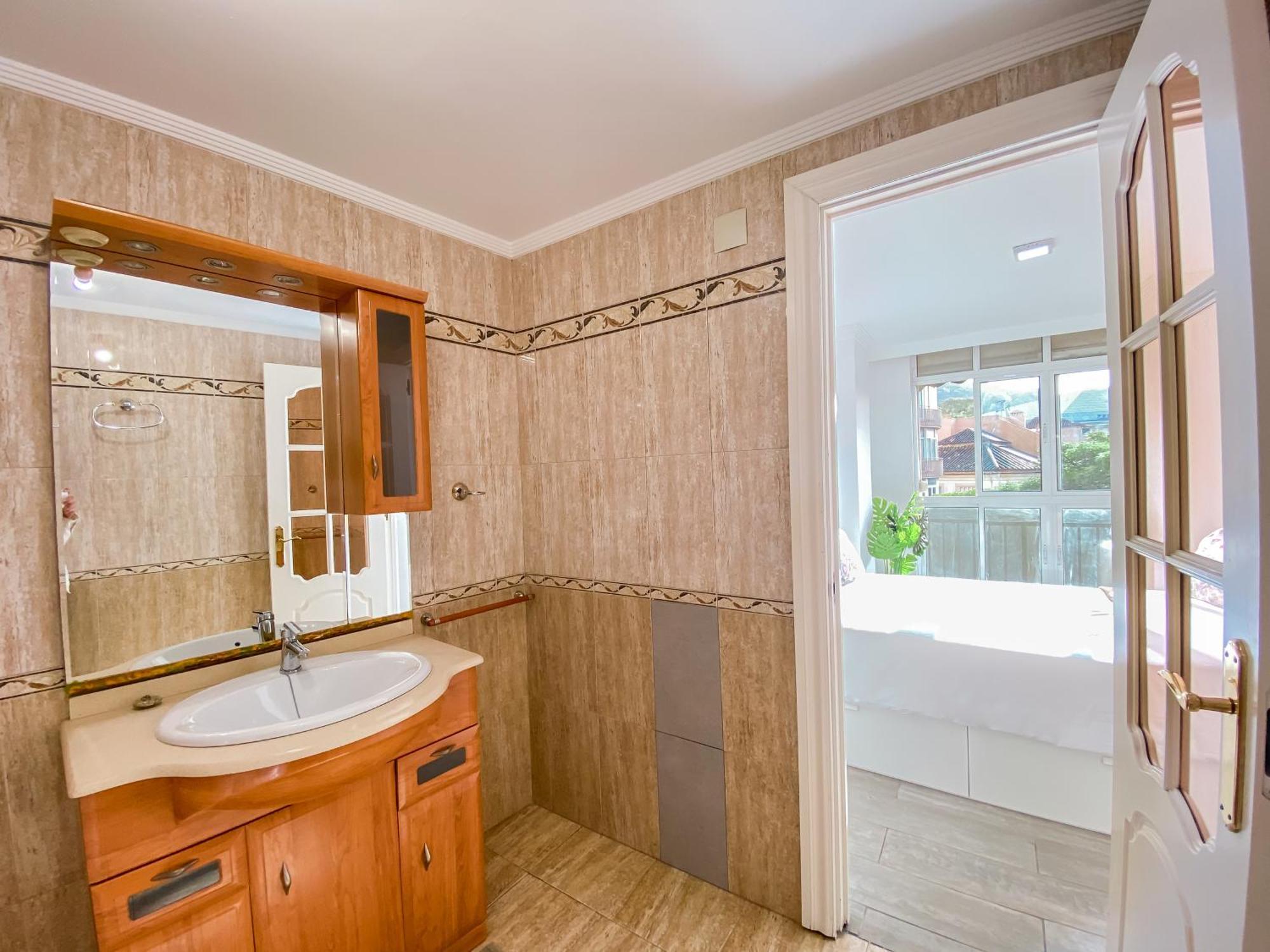 3 Rooms Y 3 Baths Y Aparcamiento Catedral Málaga Exterior foto